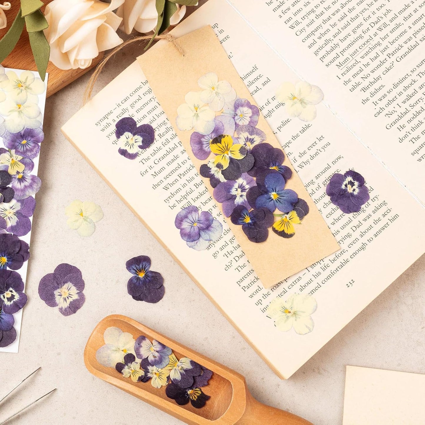 60Pcs Dried Pressed Pansies Flowers for Cake Decorating, Purple Real Dry Flower for Resin Art Crafts Jewelry Decorations