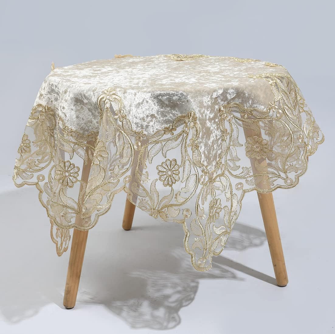 vctops Damask Lace Patchwork Tablecloth Luxury Square Small Table Cover Elegant Floral Embroidered Lace Table Cloth for Party Kitchen Dinning Picnic Decoration (Type M,32"x32")
