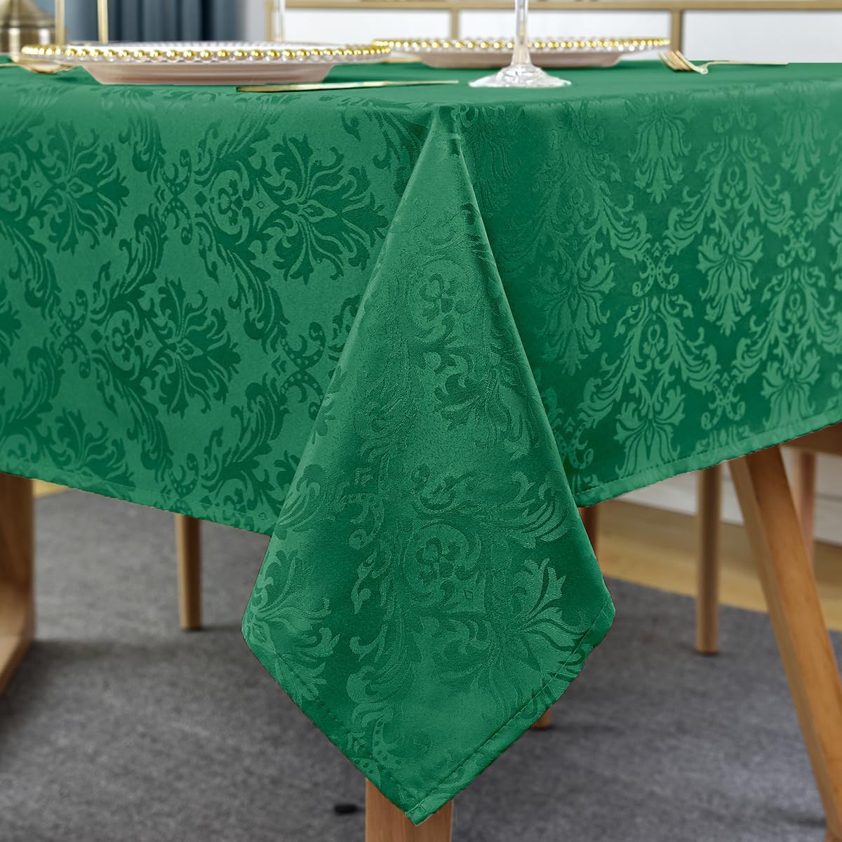 Jacquard Tablecloths for Rectangle Tables 60 x 84 Inch, Spill Proof Stain Resistant Damask Table Cloth, Soft Fabric Table Cover for Dining, Party, Indoor, Outdoor, Spring, Easter, Green