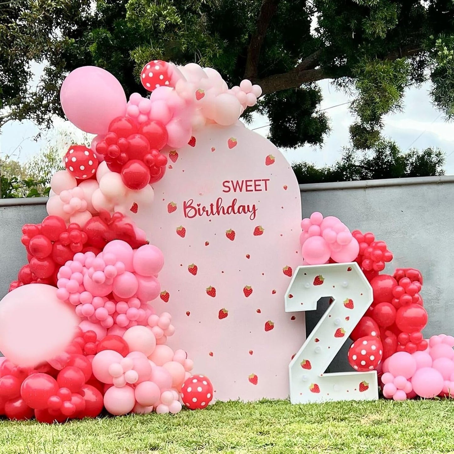 Strawberry Theme Balloons, 52 PCS 12 Inch Red Pastel Pink Pearl Pink Balloons With Polka Dot Latex for Sweet Girl Birthday Party Decorations